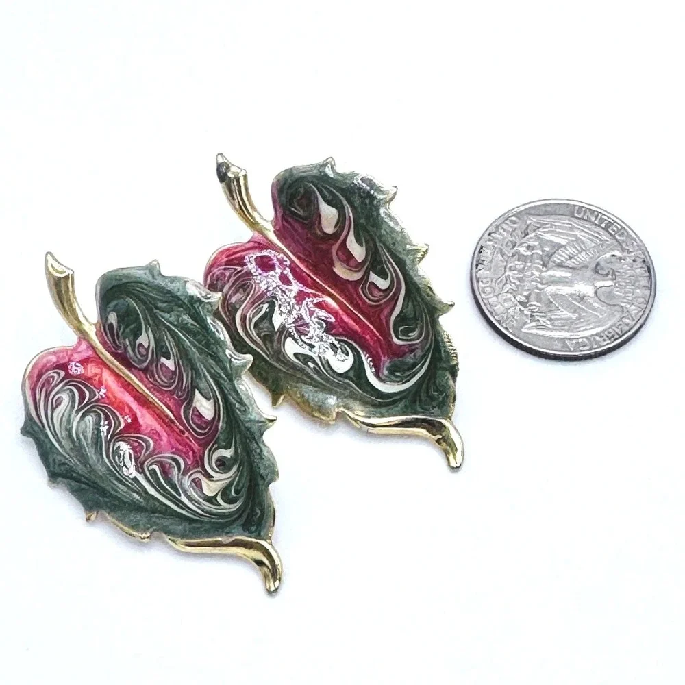 Vintage Enamel Leaf Earrings Gold Tone Fall Autumn‎ Nature Statement Studs